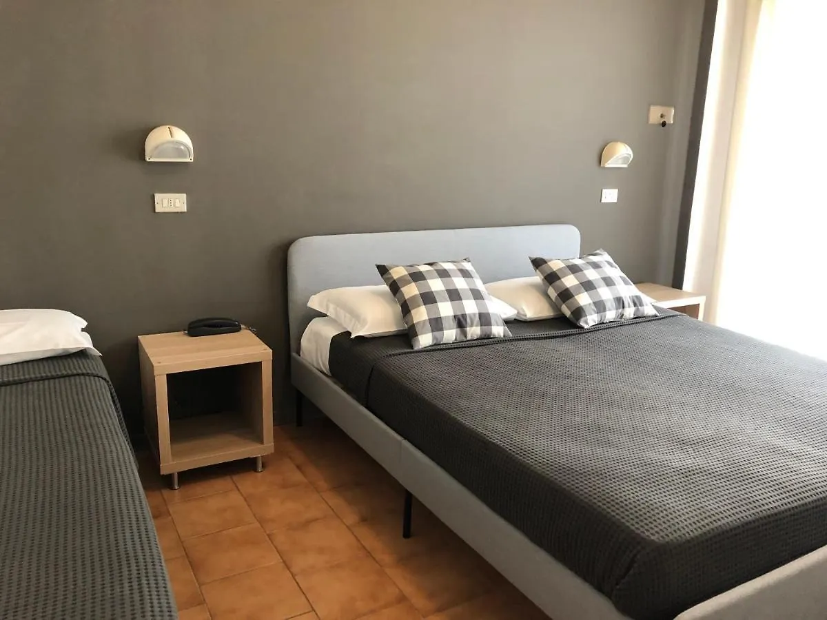 Hotel Aplo - Breakfast Experience Cervia