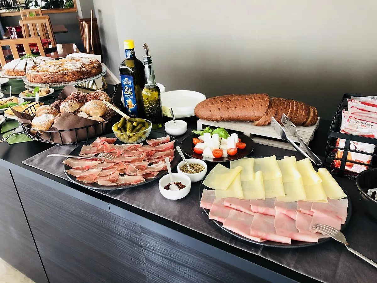 ***  Hotel Aplo - Breakfast Experience Cervia Italy