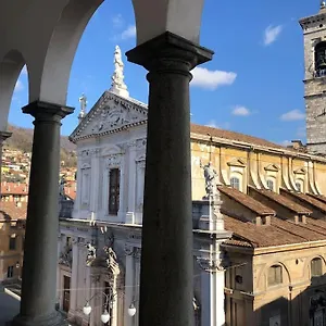 Bed & Breakfast Holly's House Alzano Lombardo
